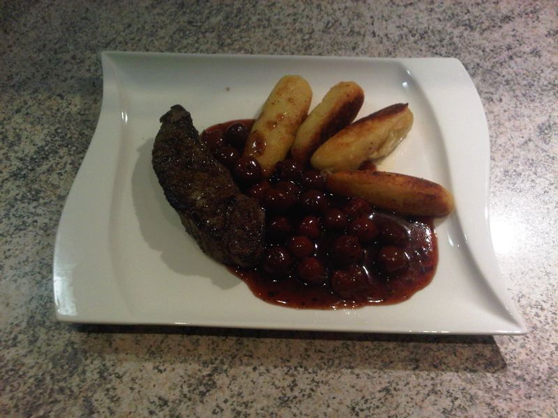 Hirsch mit Kirsch