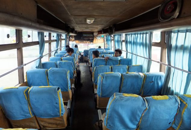 bus_medan_insel_samosir_indonesien003