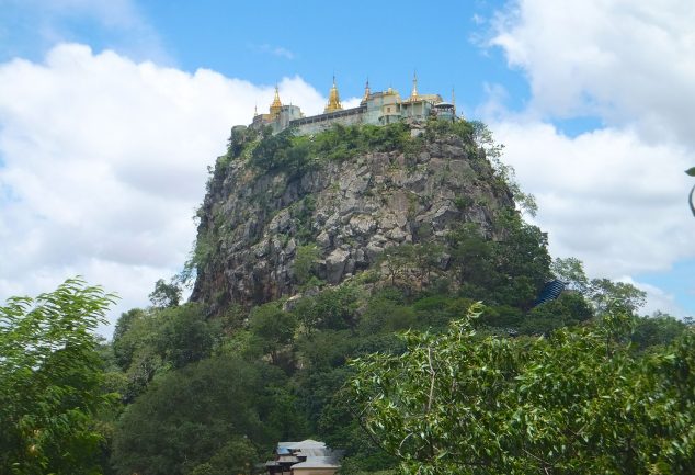 Der Mountain Popa