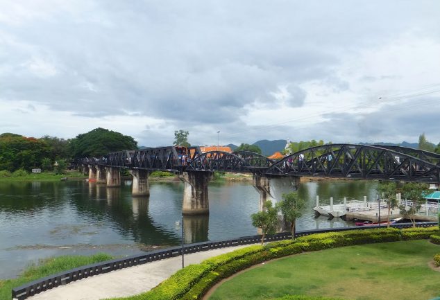 Die Brücke vom Kwai in Kanchanaburi