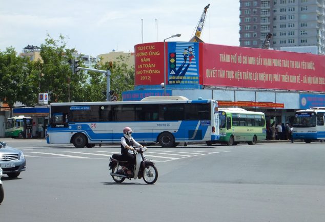 bus_saigon_vietnam_002