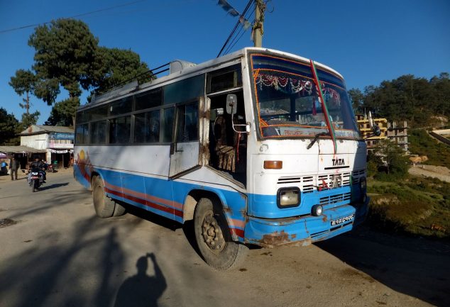 bus_kathmandu_nepal_130