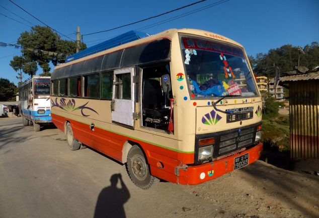 bus_kathmandu_nepal_131