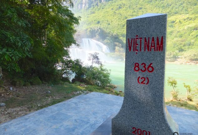 ban_gioc_waterfall_north_vietnam_030