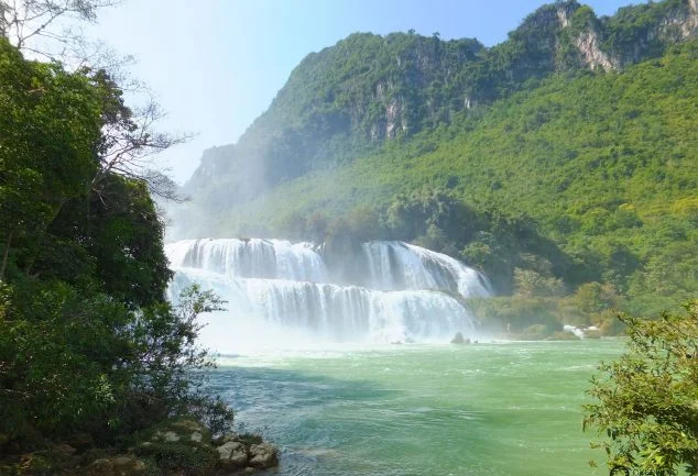 ban_gioc_waterfall_north_vietnam_031