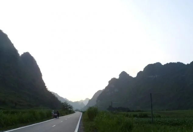 ban_gioc_waterfall_north_vietnam_041