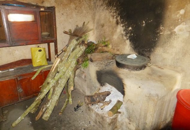 cu_chi_tunnel_vietnam_027