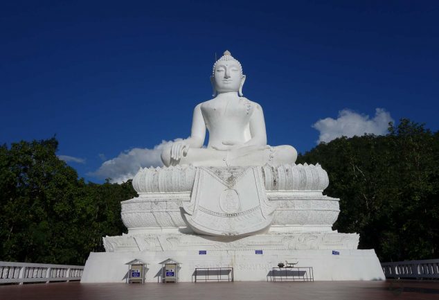 Big Buddha in Pai - Wat Phra That Mae Yen