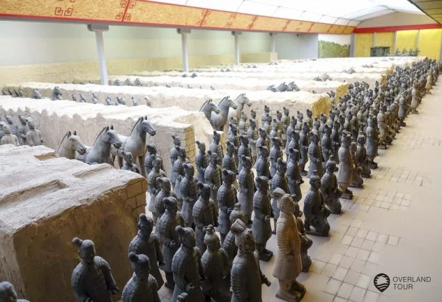 Die Terrakotta-Armee im Maßstab 1:2,5 in Wiehe (Thüringen)