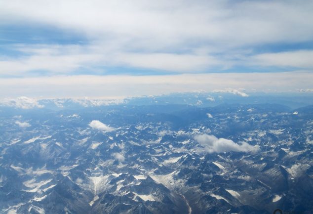 Geniale Aussicht auf dem Flug von Chengdu nach Kathmandu