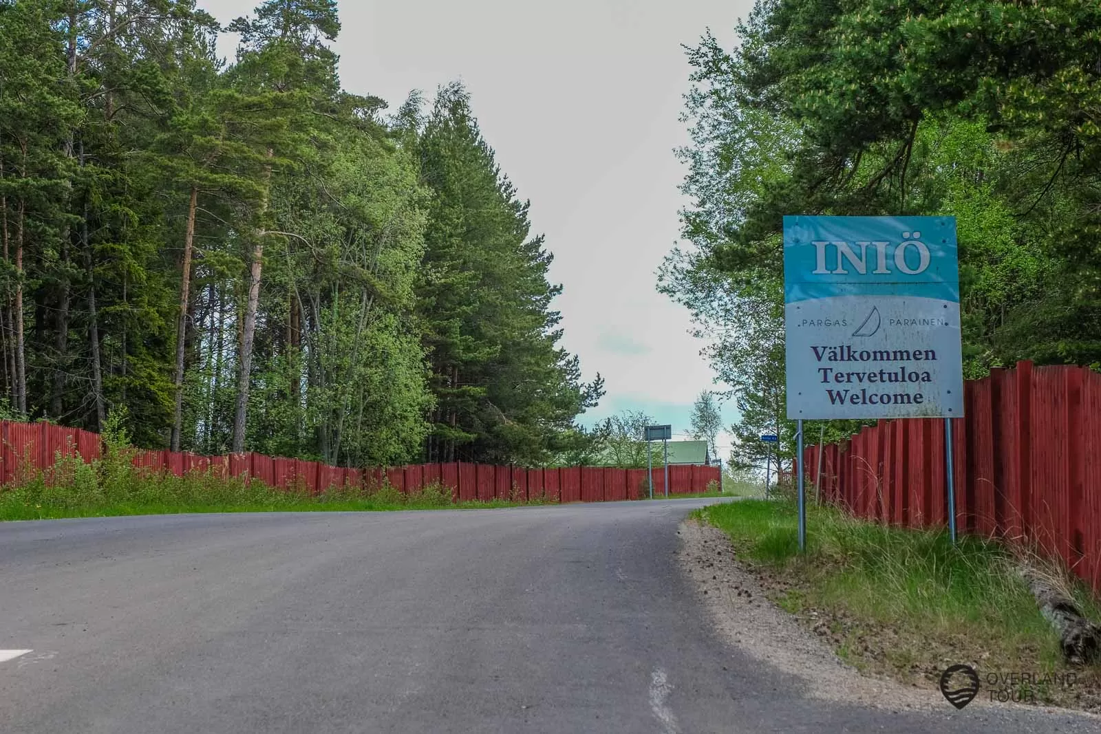 Die Insel Iniö im finnischen Schärenmeer Willkommen auf Iniö - An der Fähranlegestelle Dalen