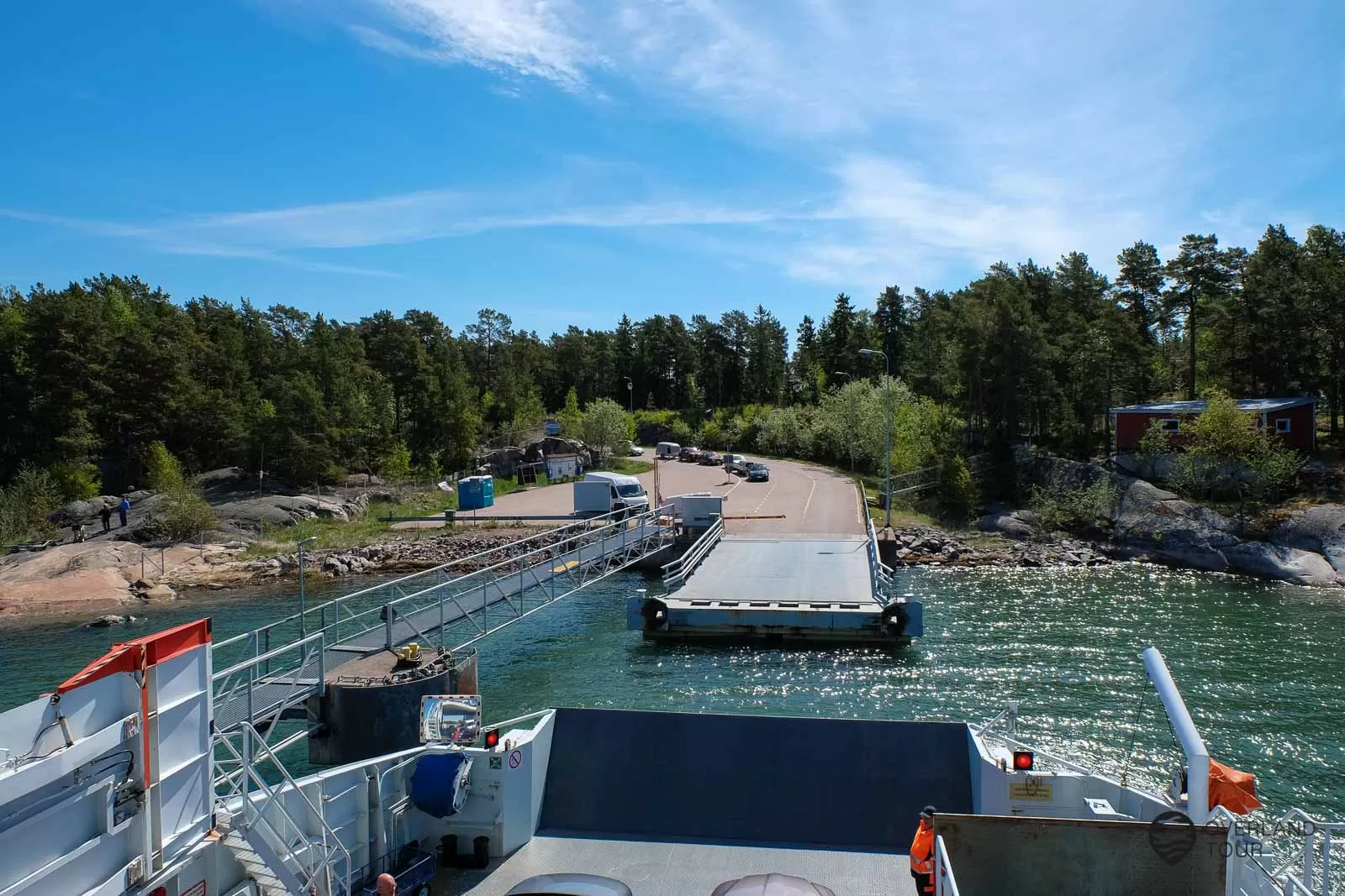 Kustavi - Finish Archipelago Die M/S Aura läuft an der Fähranlegestelle Heponiemi auf Kustavi ein