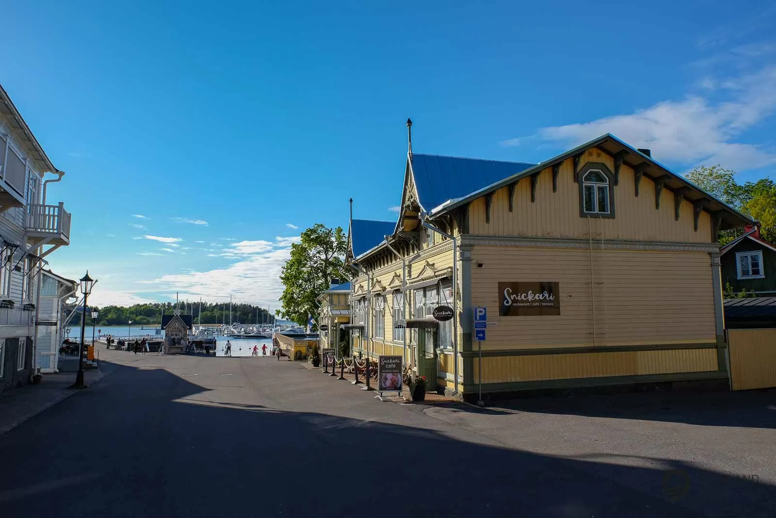 Naantali - Finnland Naantali hat eine wundervolle Altstadt mit alten Holzhäusern und einem netten Hafen