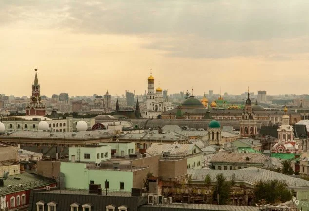 Über den Dächern Moskaus von der CDM Mall