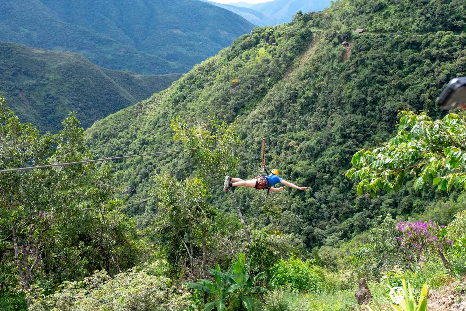 Flying Fox am Ende der Death Road Flying Fox am Ende der Death Road