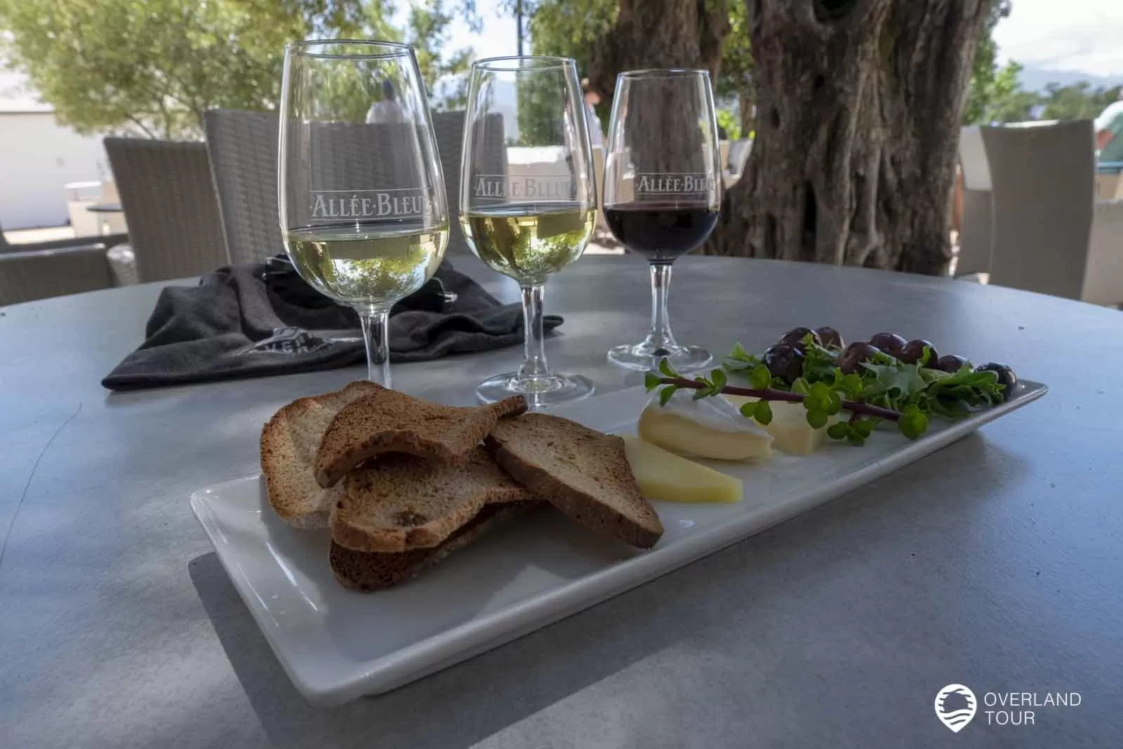 Die Franschhoek Wine Tram Tagestour von Kapstadt aus Die Franschhoek Wine Tram Tagestour von Kapstadt aus