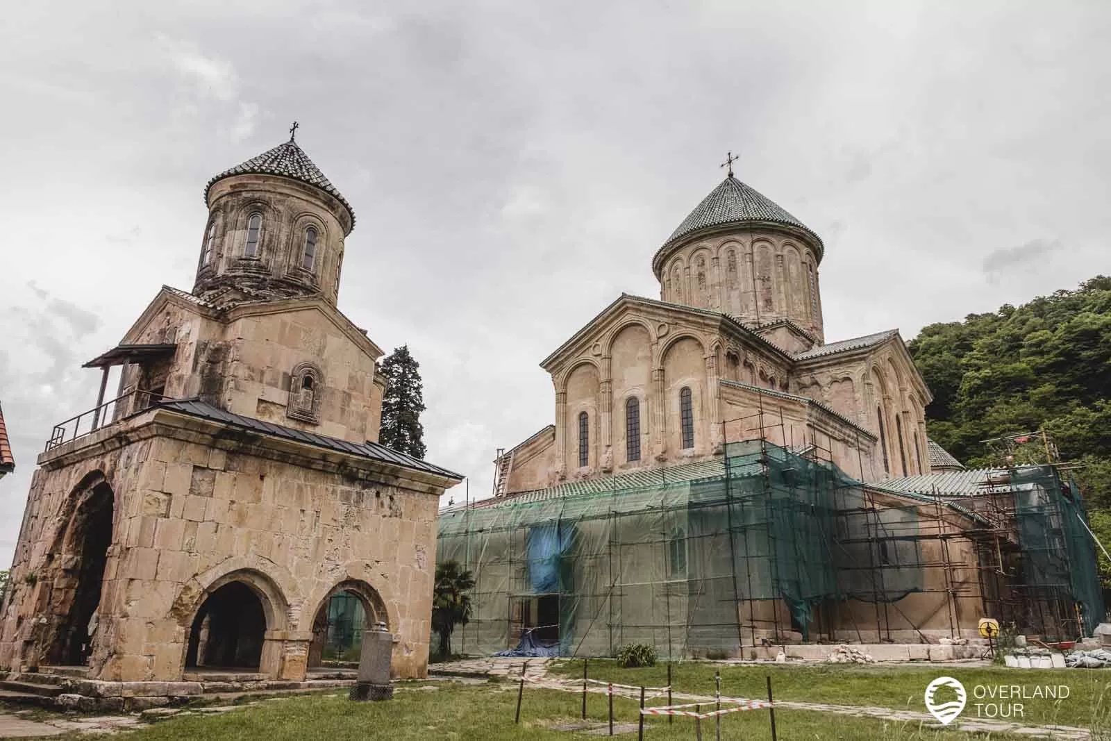 Kutaissi Sehenswürdigkeiten und Umgebung Das Kloster Gelati bei Kutaissi