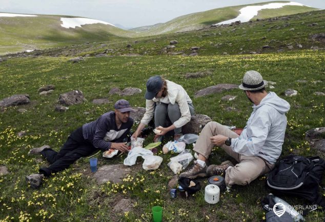 Geghama Lerrnashght'a: Wanderung zu den Petroglyphen – Tagesto
