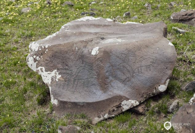 Geghama Lerrnashght'a: Wanderung zu den Petroglyphen – Tagesto