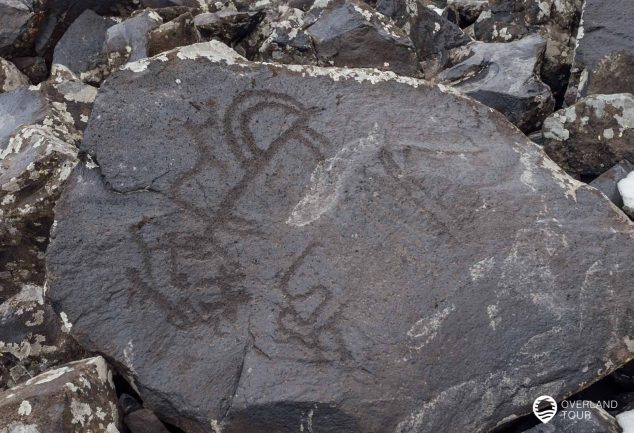 Geghama Lerrnashght'a: Wanderung zu den Petroglyphen – Tagesto