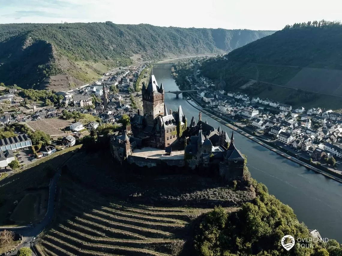Die Reichsburg aus der Luft, was für ein tolles Bild