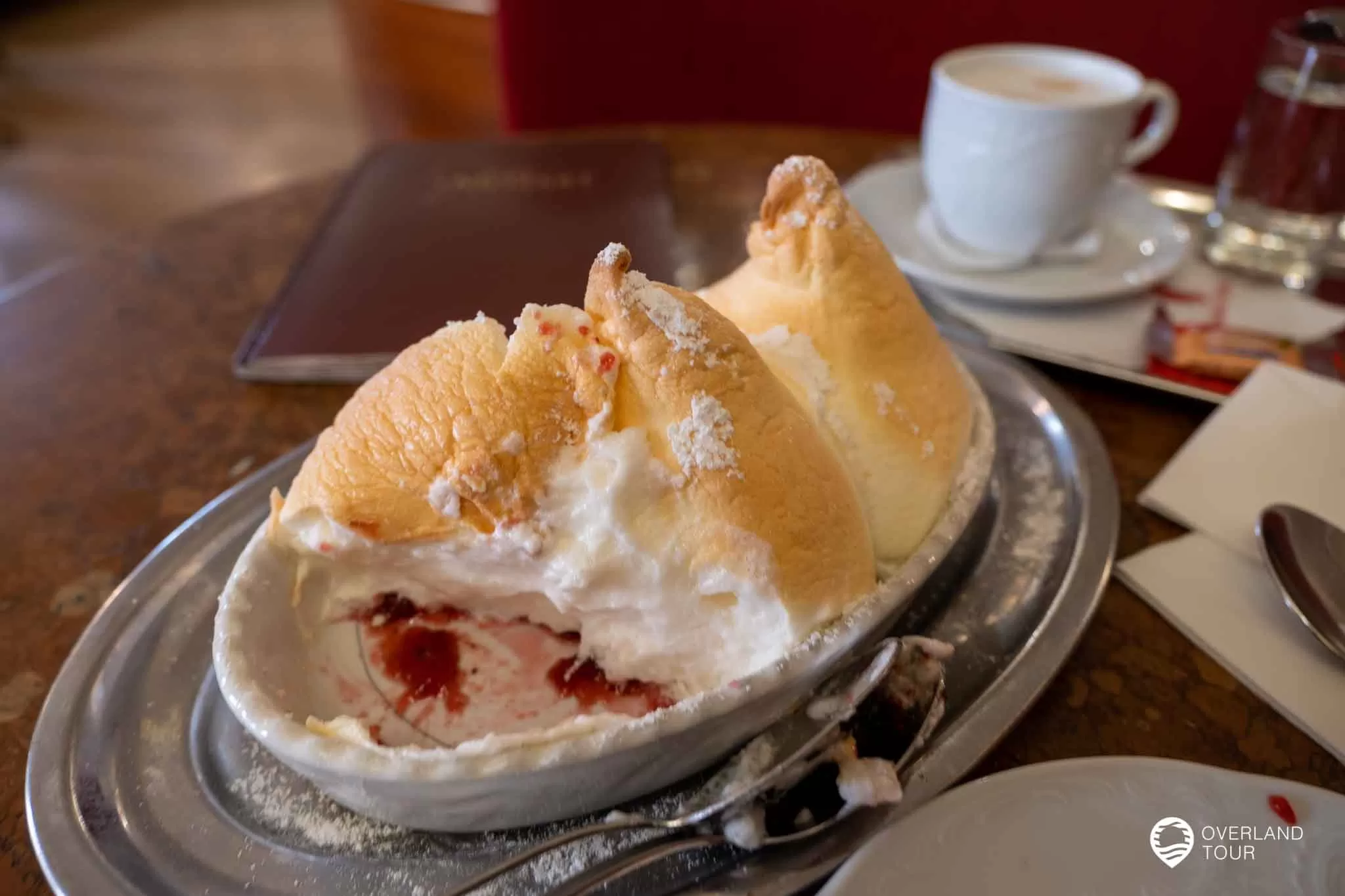 20 Tipps und Sehenswürdigkeiten in Salzburg Lecker süß... Salzburger Nockerl