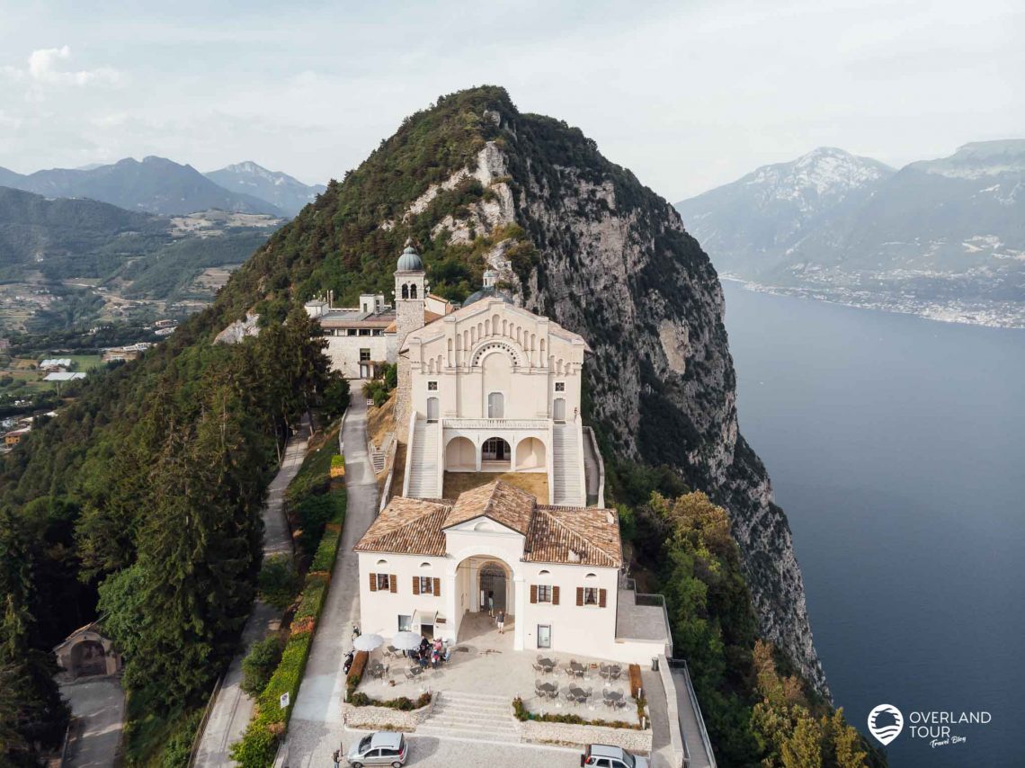 Sehenswürdigkeiten Tremosine sul Garda: Santuario Di Montecastello – Die Wallfahrtskirche in Tignale