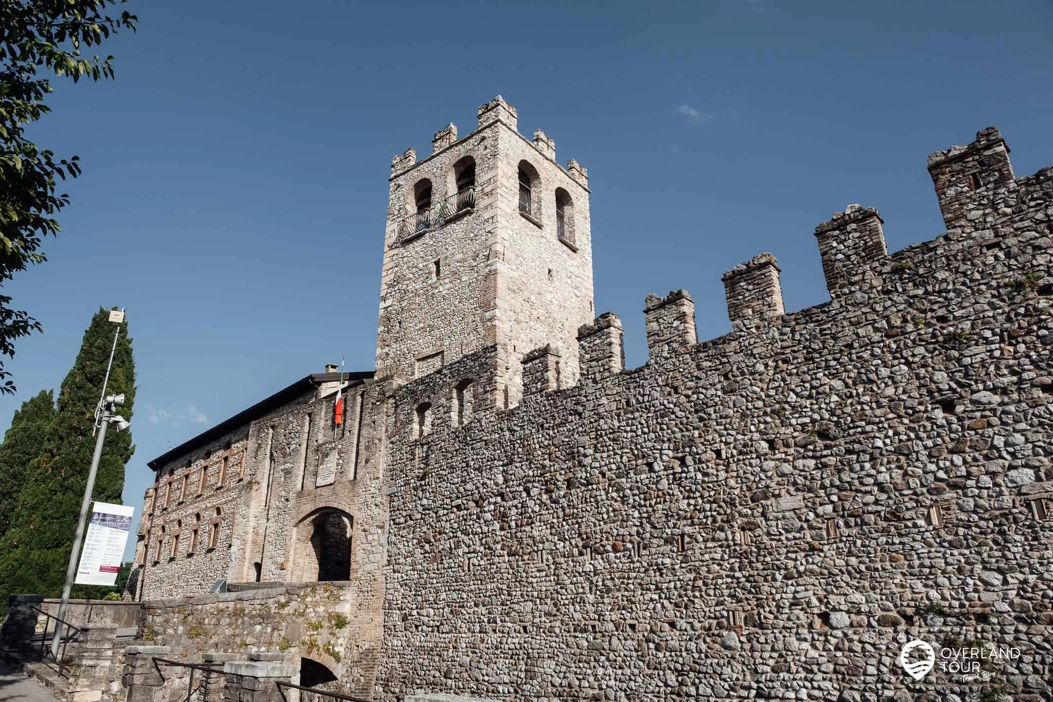 Die Sehenswürdigkeiten von Desenzano del Garda Die Sehenswürdigkeiten von Desenzano del Garda: Das Castello di Desenzano del Garda