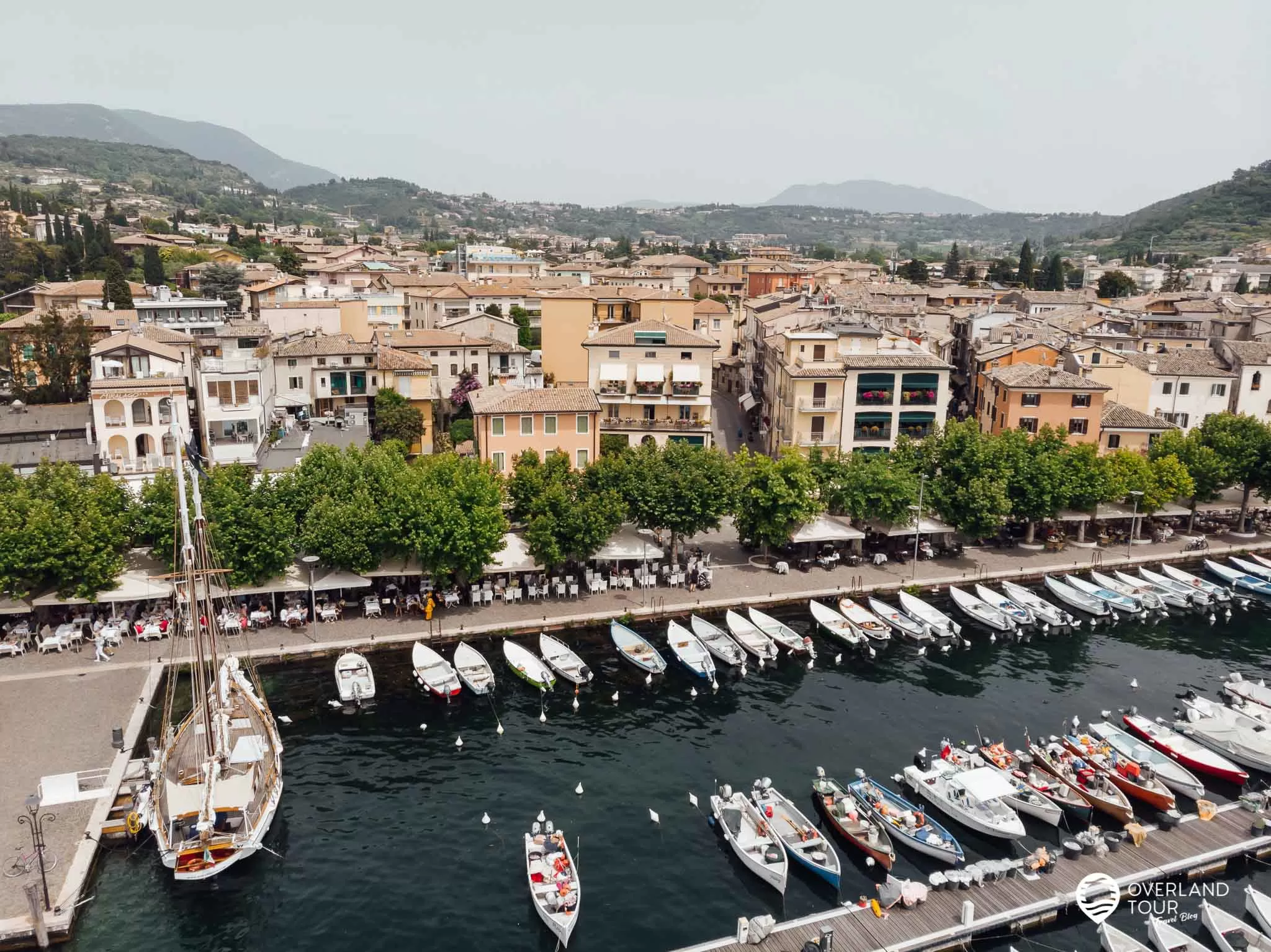 Die Sehenswürdigkeiten von Bardolino & Garda am Gardasee Die Sehenswürdigkeiten von Bardolino & Garda am Gardasee: Der Hafen von Garda