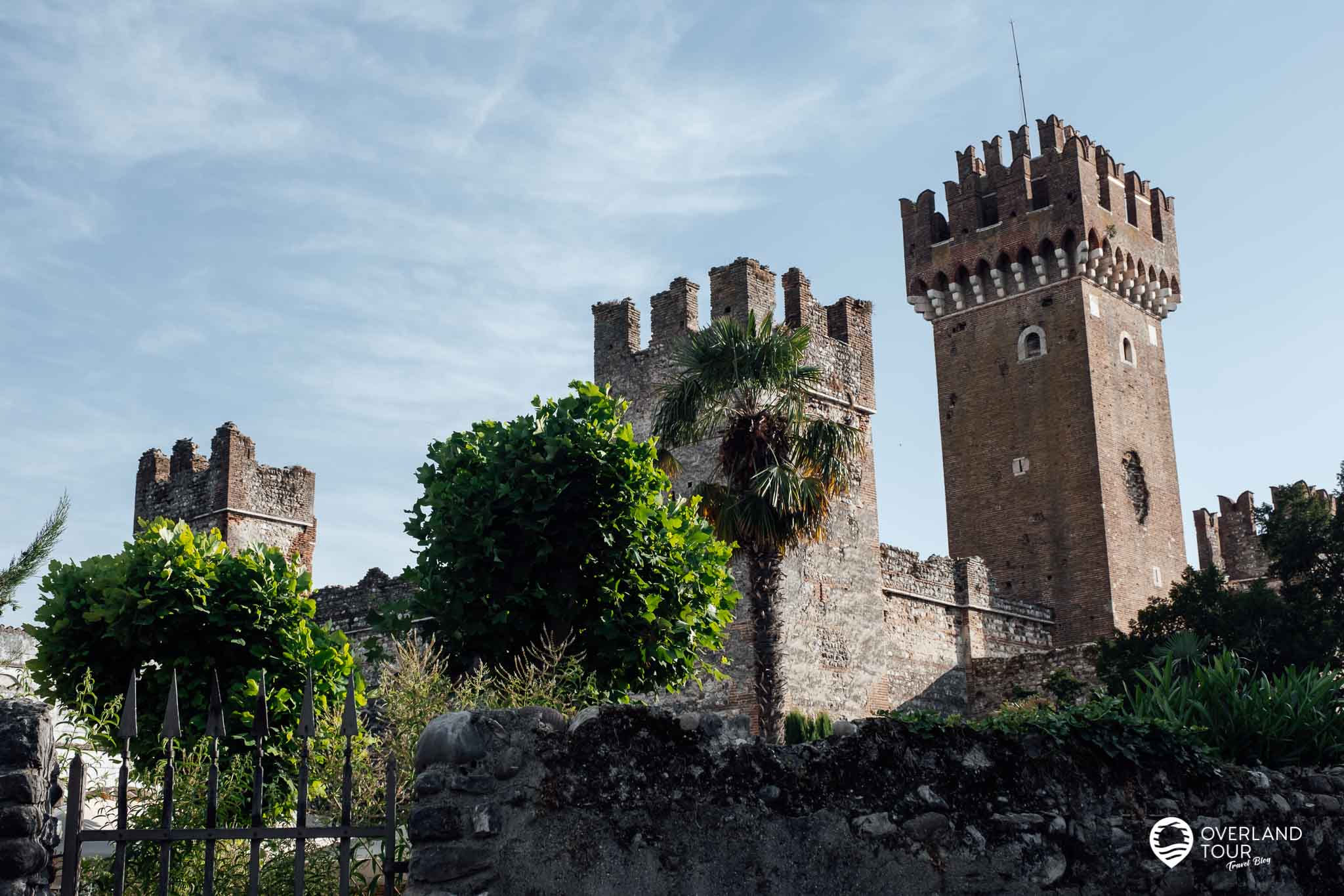 Die Sehenswürdigkeiten von Lazise am Gardasee Das Castello Scaligero di Lazise