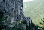 Die Felsenkirche Madonna della Corona - Gardasee