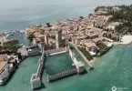 Sirmione Sehenswürdigkeiten am Gardasee: Sirmione Castle - Die Scaligerburg (Wasserburg)