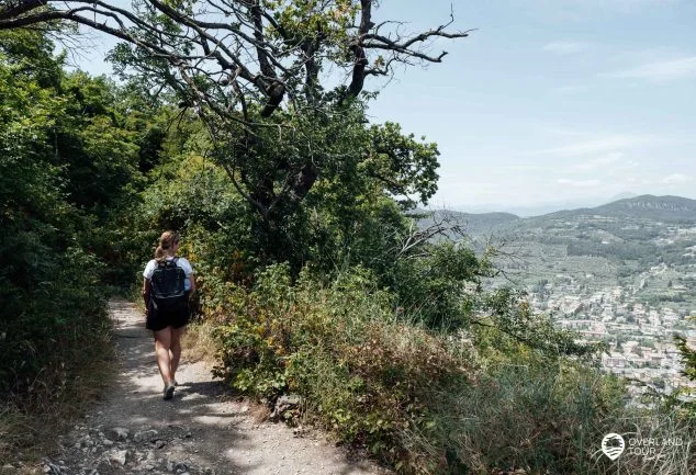 Die Wanderung Rocca di Garda zum Aussichtspunkt La Rocca