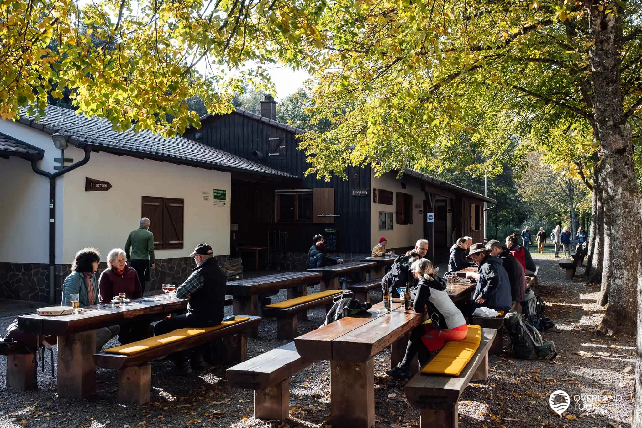 Im Pfälzer Wald wandern – Der Pfälzer Waldpfad – Etappe 8 Pfälzer Waldpfad Etappe 8: Einkehr in der Drachenfelshütte des Pfälzer Wandervereins - Das Highlight Nr. 3