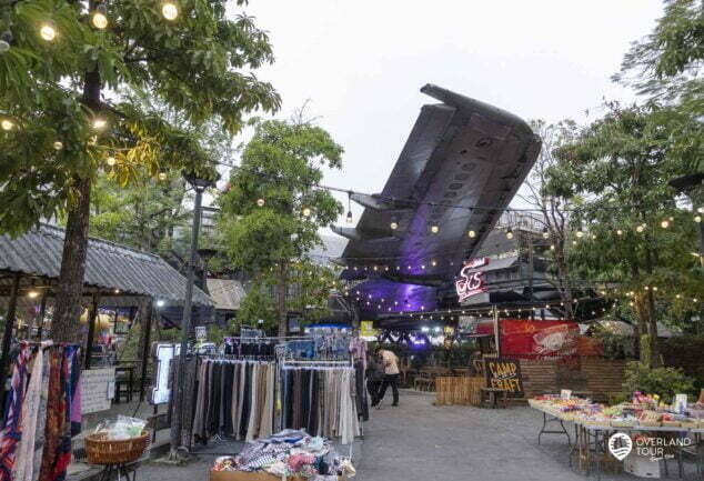 Chang Chui Plane Night Market (Flugzeugmarkt) Bangkok