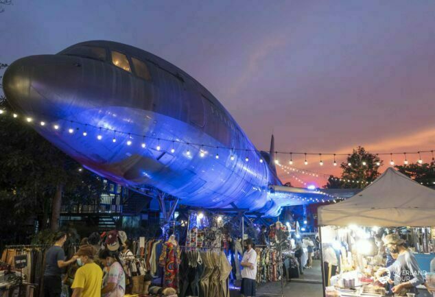 Chang Chui Plane Night Market (Flugzeugmarkt) Bangkok