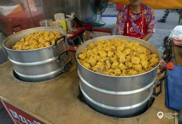 Indy Market - Nightmarket in Thon Buri - Bangkok