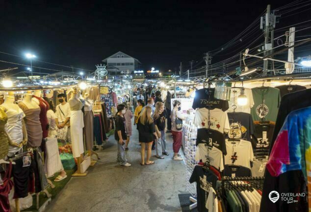 Indy Market - Nightmarket in Thon Buri - Bangkok