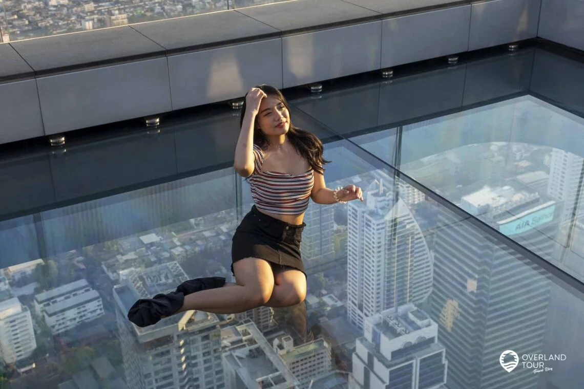Was für eine Aussicht hier oben auf dem King Power Mahanakhon Tower