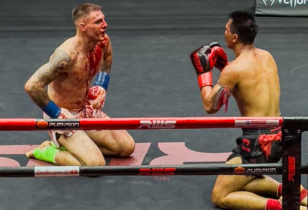 Muay Thaiboxen in Bangkok - Das legendäre Rajadamnern Stadium