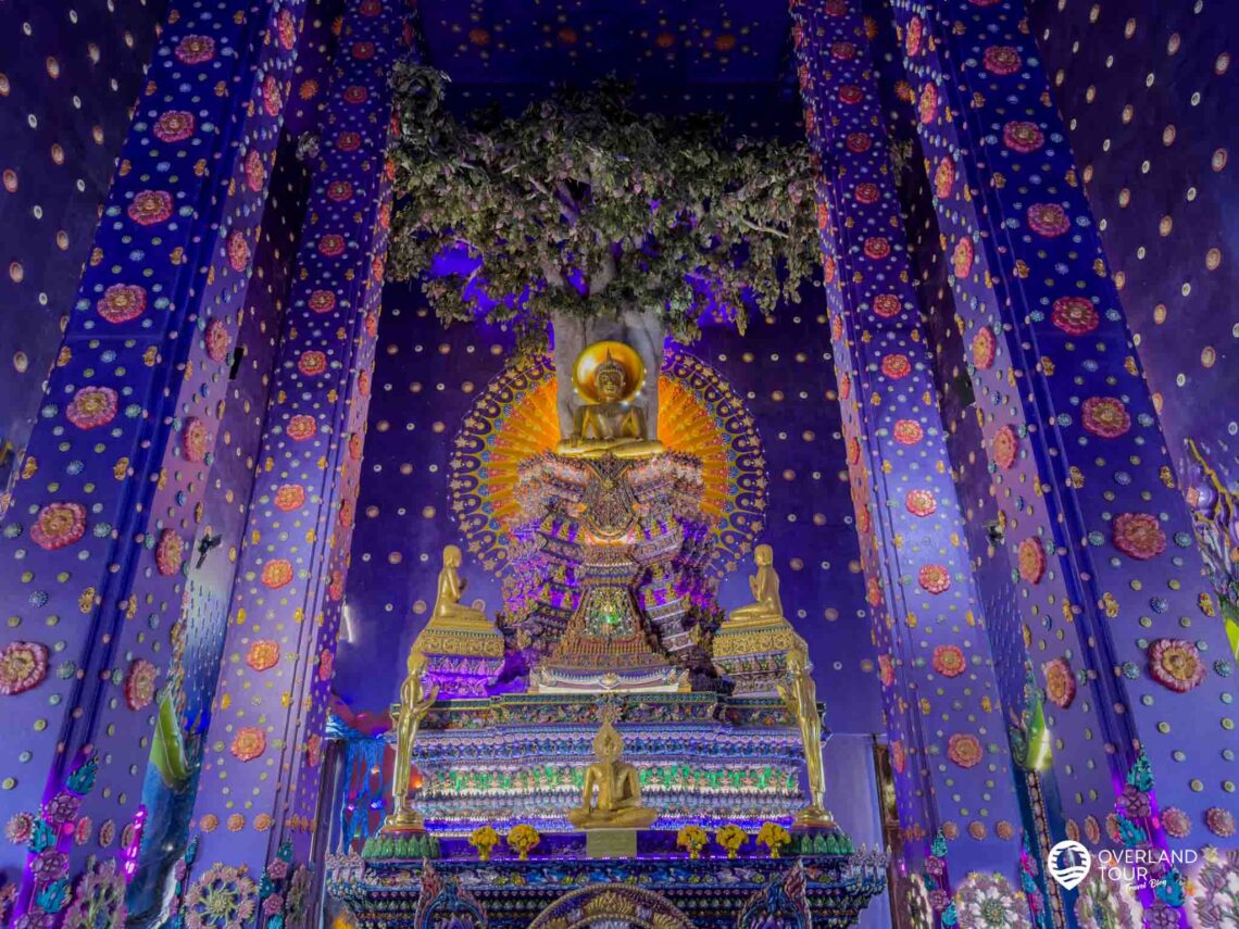 Die Haupt-Buddha-Statue ist einfach nur beeindruckend