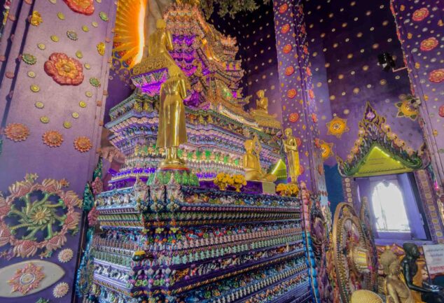 Dein Purple Temple Adventure: Ayutthayas lila Meisterwerk & Geheimtipp