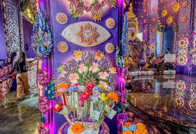 Dein Purple Temple Adventure: Ayutthayas lila Meisterwerk & Geheimtipp