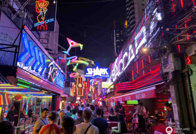 GetYourGuide Tour Review in Bangkok: Soi Cowboy, Nana, Clubs, Rooftop- & Go-Go-Bars