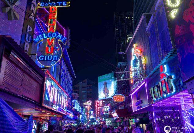 GetYourGuide Tour Review in Bangkok: Soi Cowboy, Nana, Clubs, Rooftop- & Go-Go-Bars