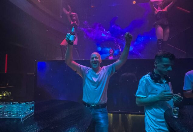 GetYourGuide Tour Review in Bangkok: Soi Cowboy, Nana, Clubs, Rooftop- & Go-Go-Bars